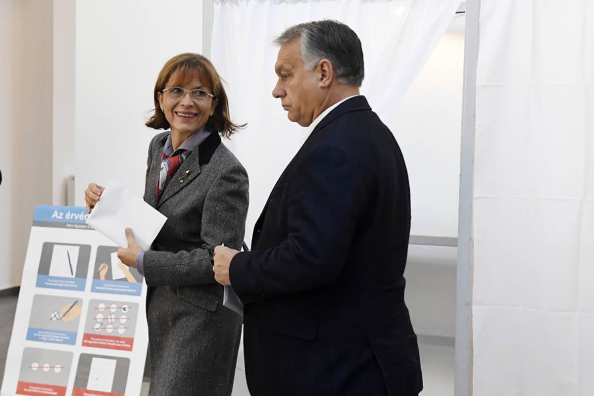 Viktor Orban supruga Aniko Levai (3).jpg