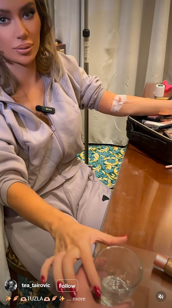 Tea Tairović na infuziji pred koncert u Tuzli (9).jpg