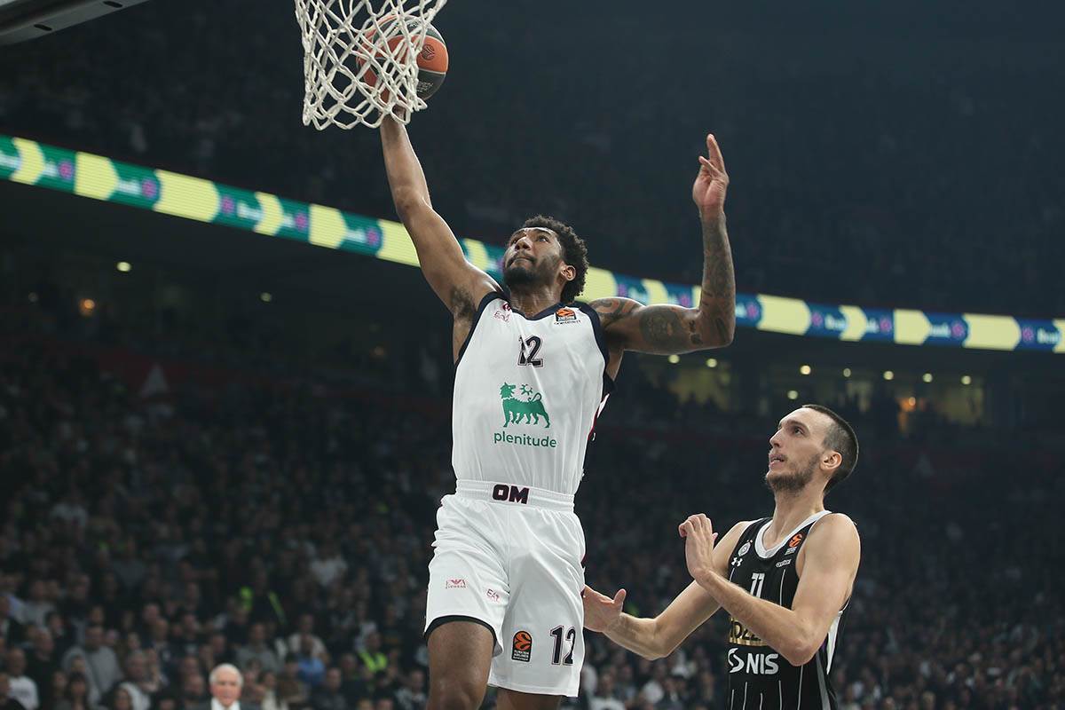 Armoni Bruks (2).jpg