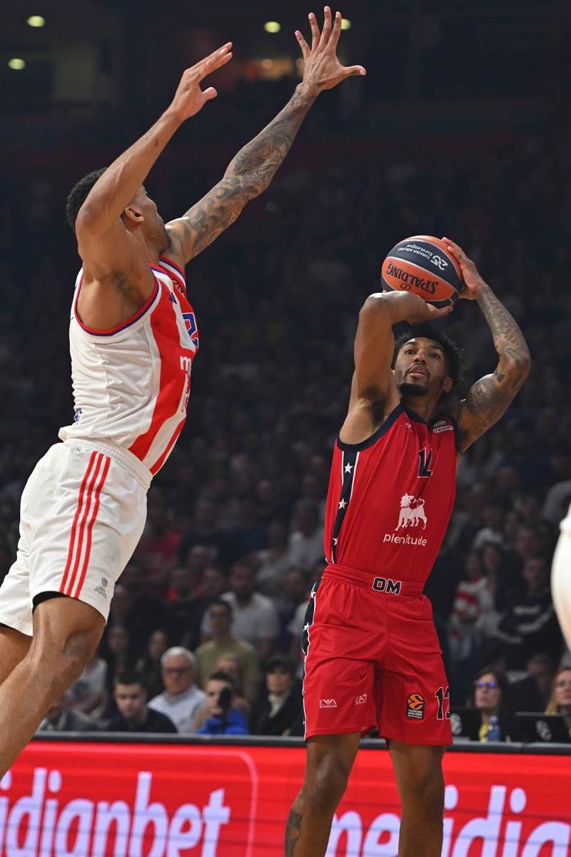 Armoni Bruks (9).jpg