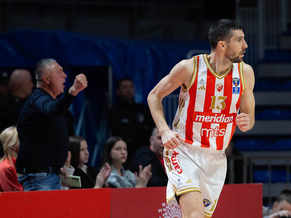 Crvena zvezda - Kluž (6).jpg