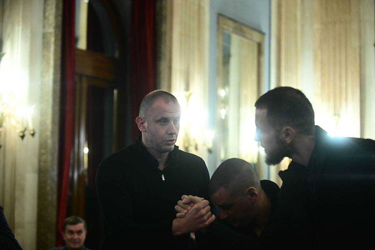 Poznati na komemoraciji Duška Vujoševića (15).jpg