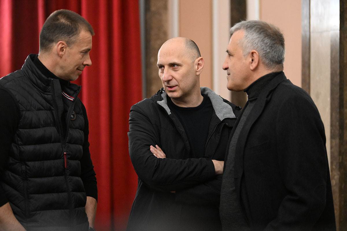 Poznati na komemoraciji Duška Vujoševića (7).jpg