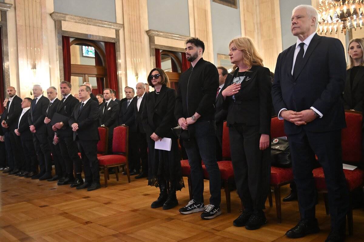 Porodica Duška Vujoševića na komemoraciji