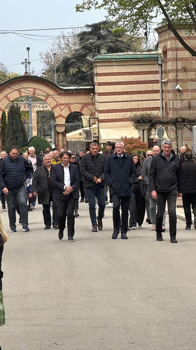 Bivši igrači se opraštaju od Duleta Vujoševića
