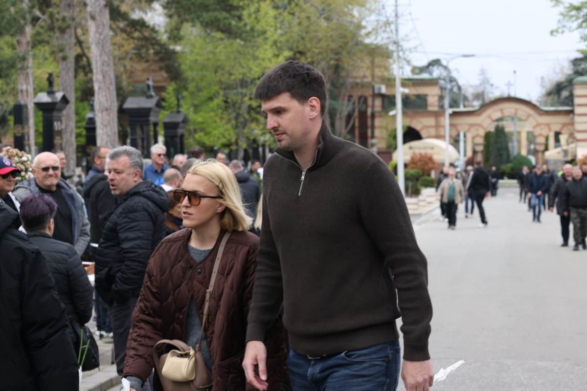 Sahrana Duška Vujoševića (10).jpeg