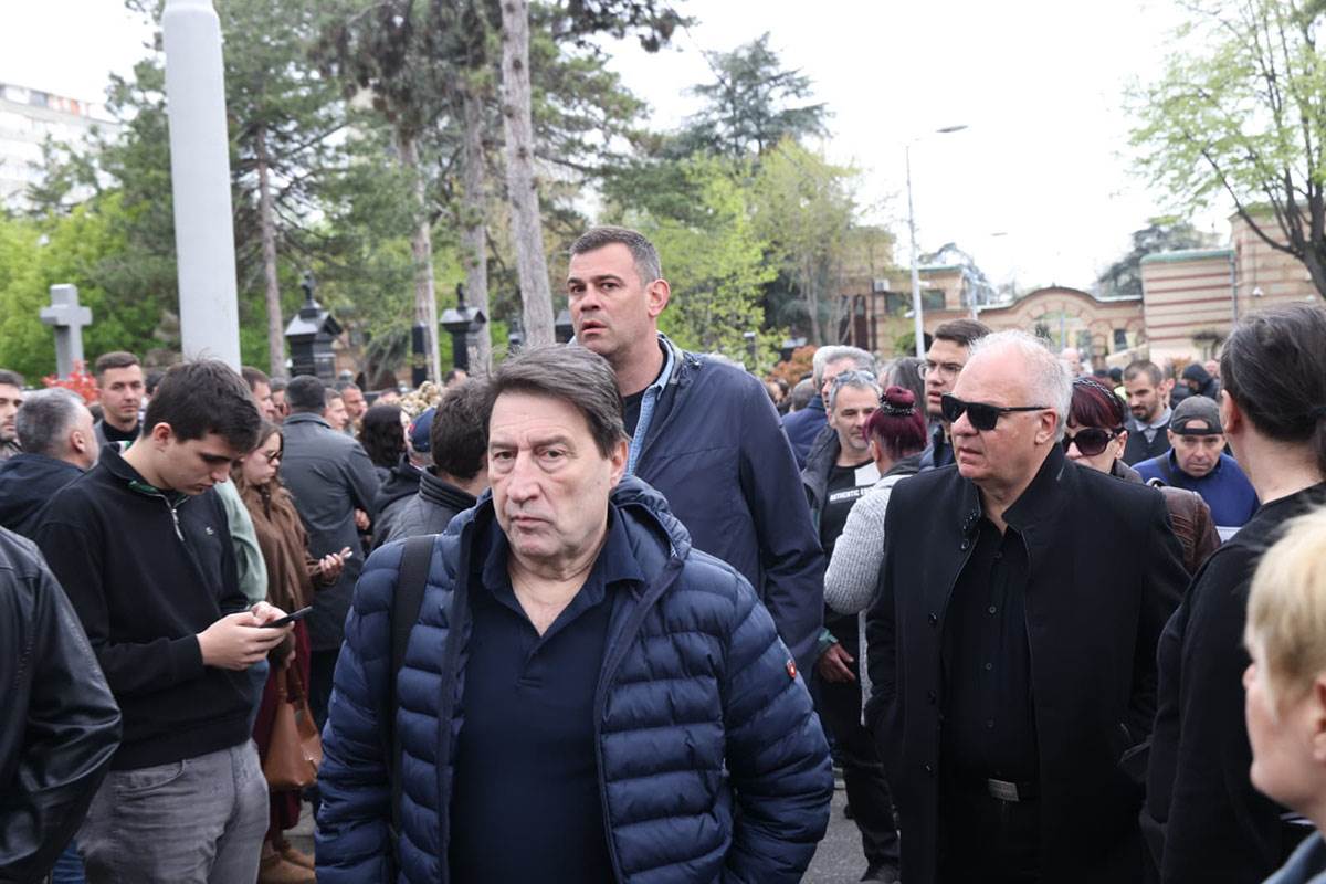 Sahrana Duška Vujoševića (3).jpg