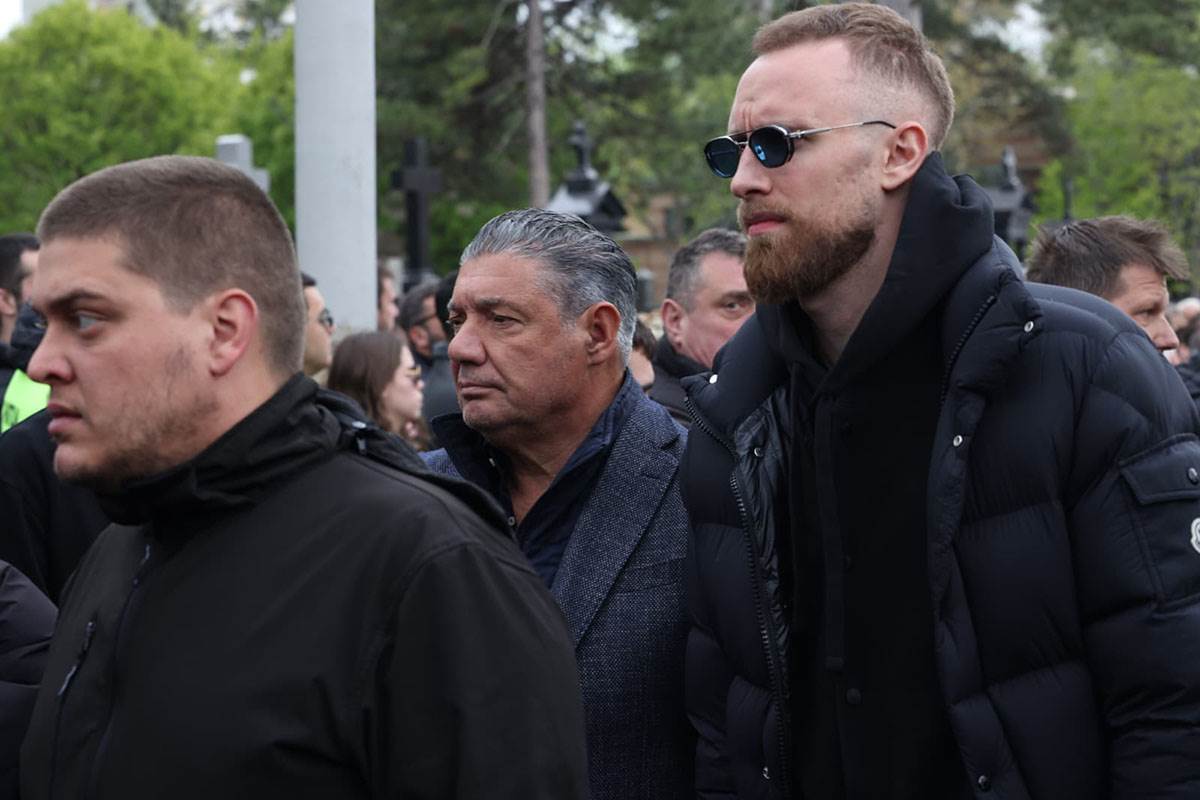 Sahrana Duška Vujoševića (7).jpg