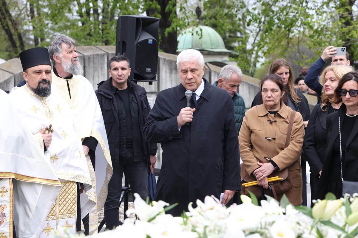 Duško Vujošević sahrana