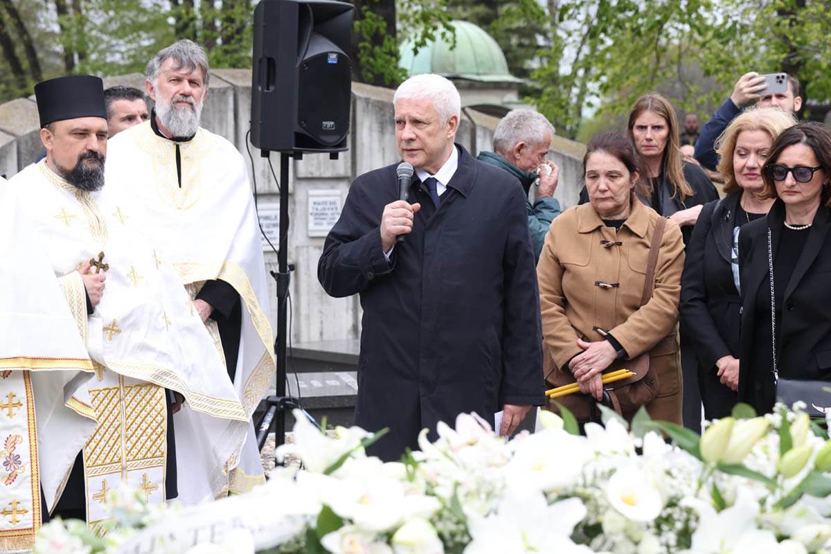 Duško Vujošević sahrana