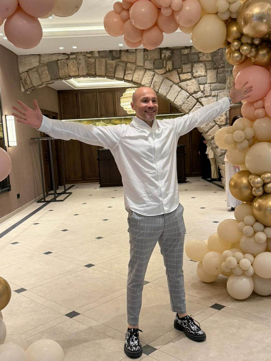 Snimili smo kako izgleda dekoracija tik pred pocetak slavlja (2).jpg