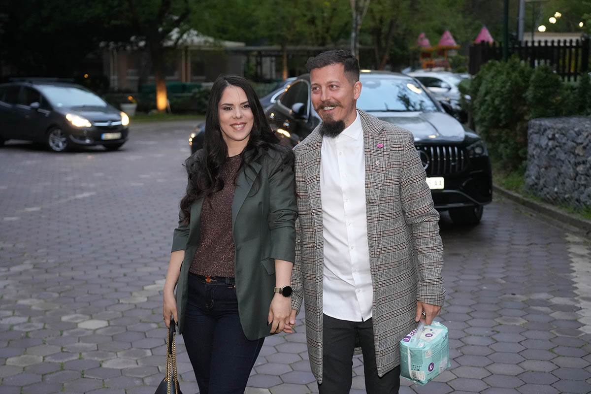 Poznati na slavlju kod Ace Sofronijevića (4).jpg