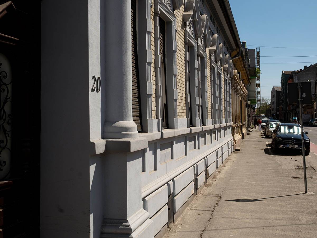 Porodična kuća Marića u Kisačkoj ulici u Novom Sadu (11).jpg