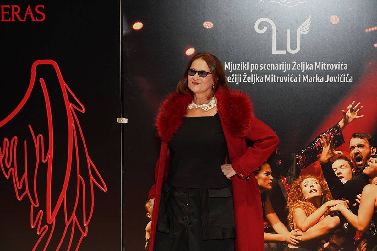 Zvaćeš se Varvara premijera, Danica Ristovski (2).jpg