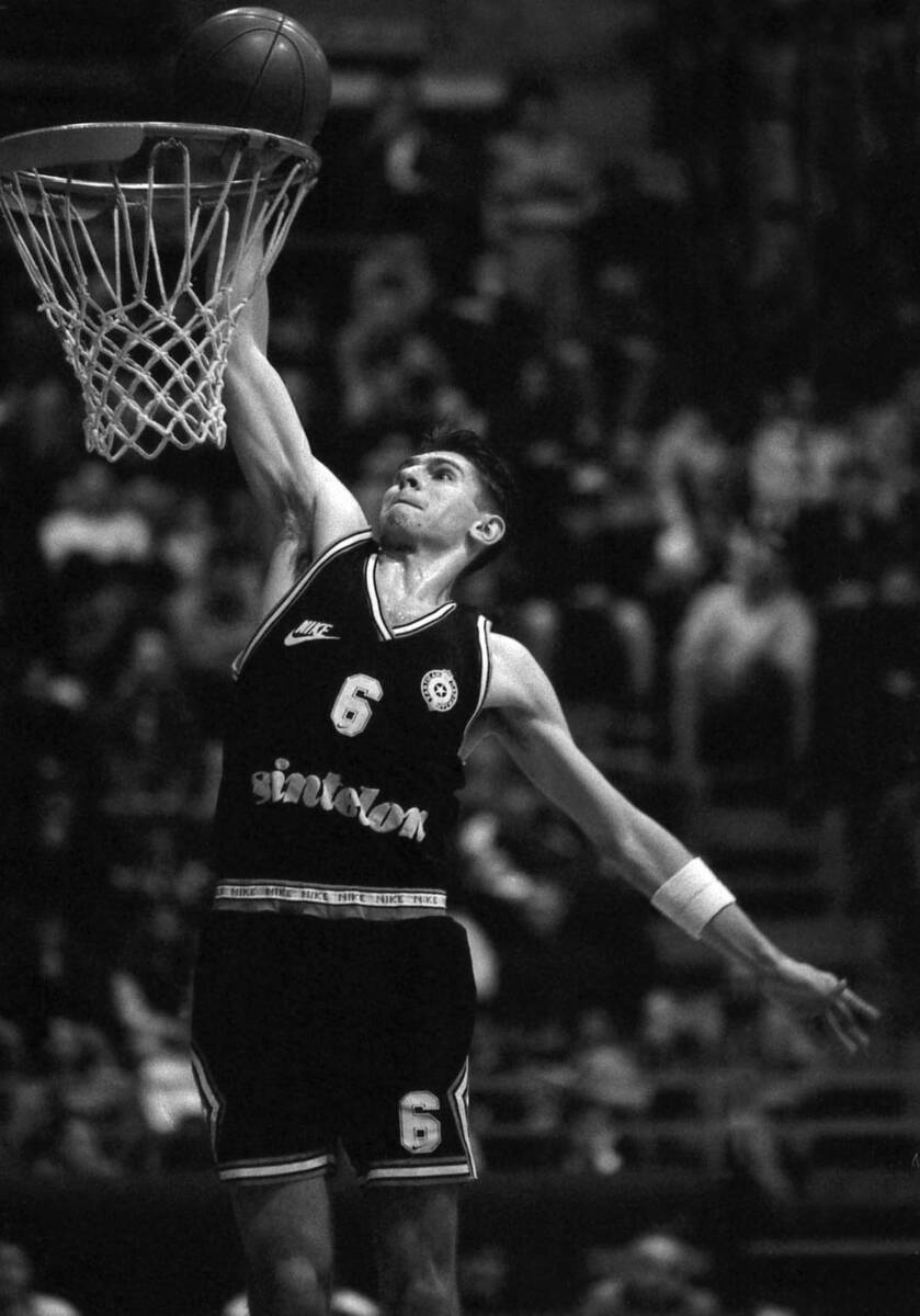 Partizan 1992 (7).jpg