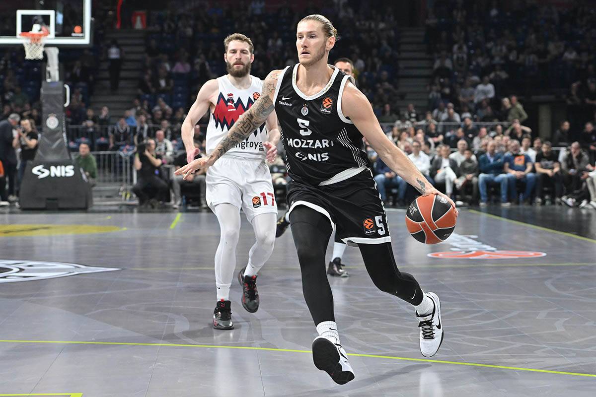 Baskonija - Partizan (2).jpg