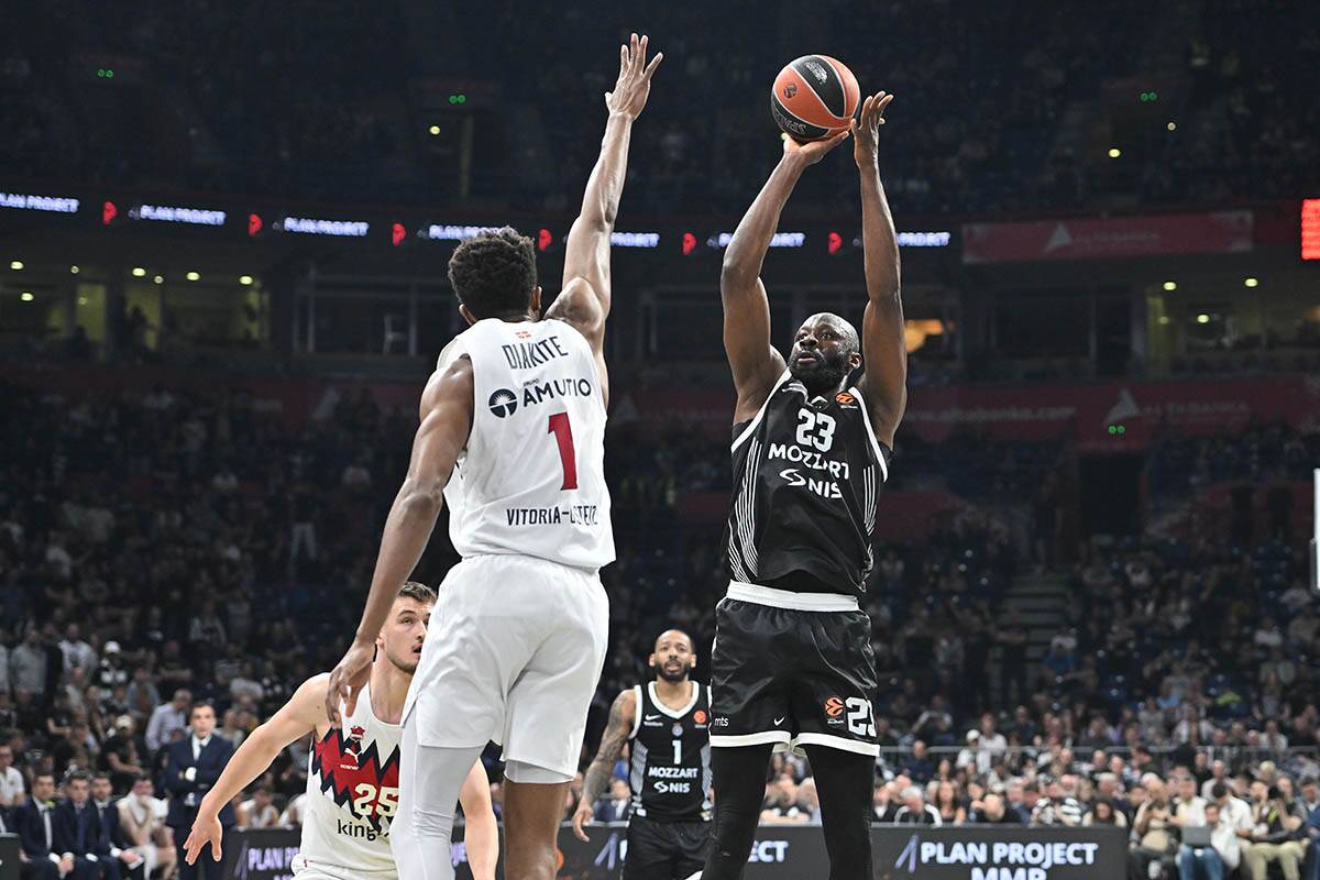 Baskonija - Partizan (12).jpg