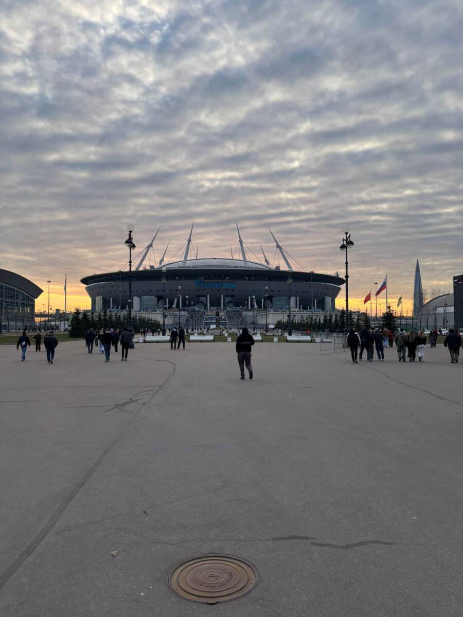 Gasprom Arena ispred (11).jpg