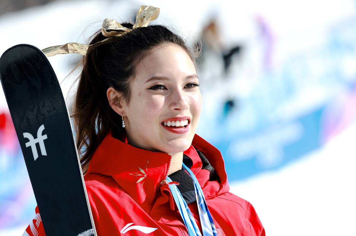 Ejlin Gu sa skijama na Zimskim olimpijskim igrama u Milanu i Kortini