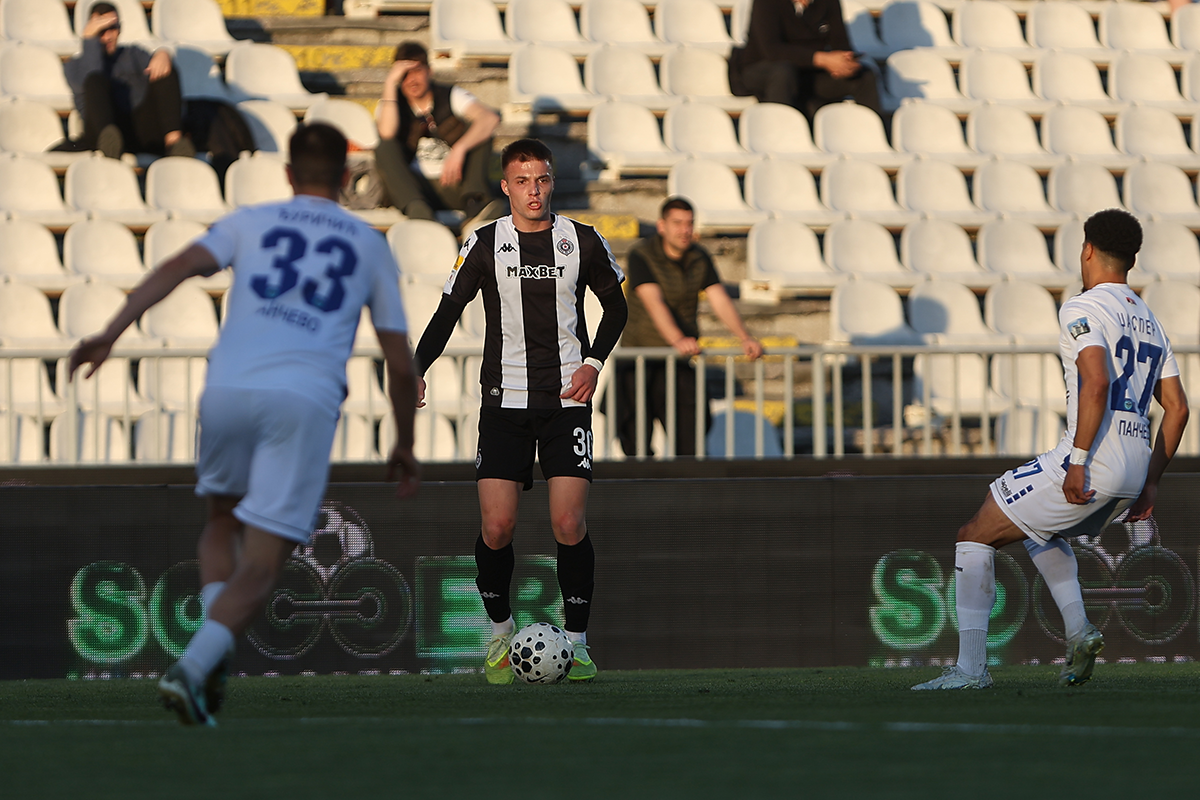 Partizan - Željezničar (11).png