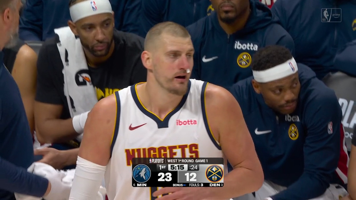 Nikola Jokić razbijen nos Denver - Minesota
