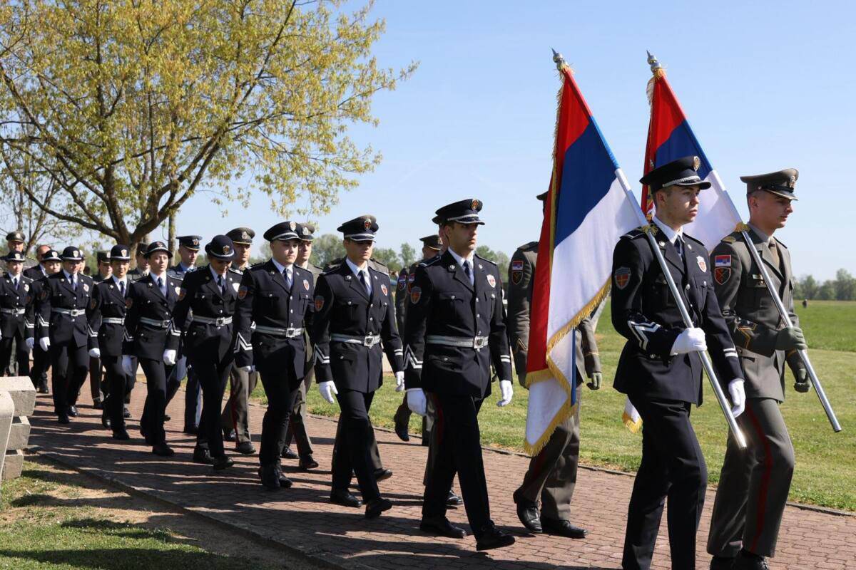 Donja Gradina - Obeležavanje Dana sećanja na žrtve genocida u Jasenovcu (2).jpg