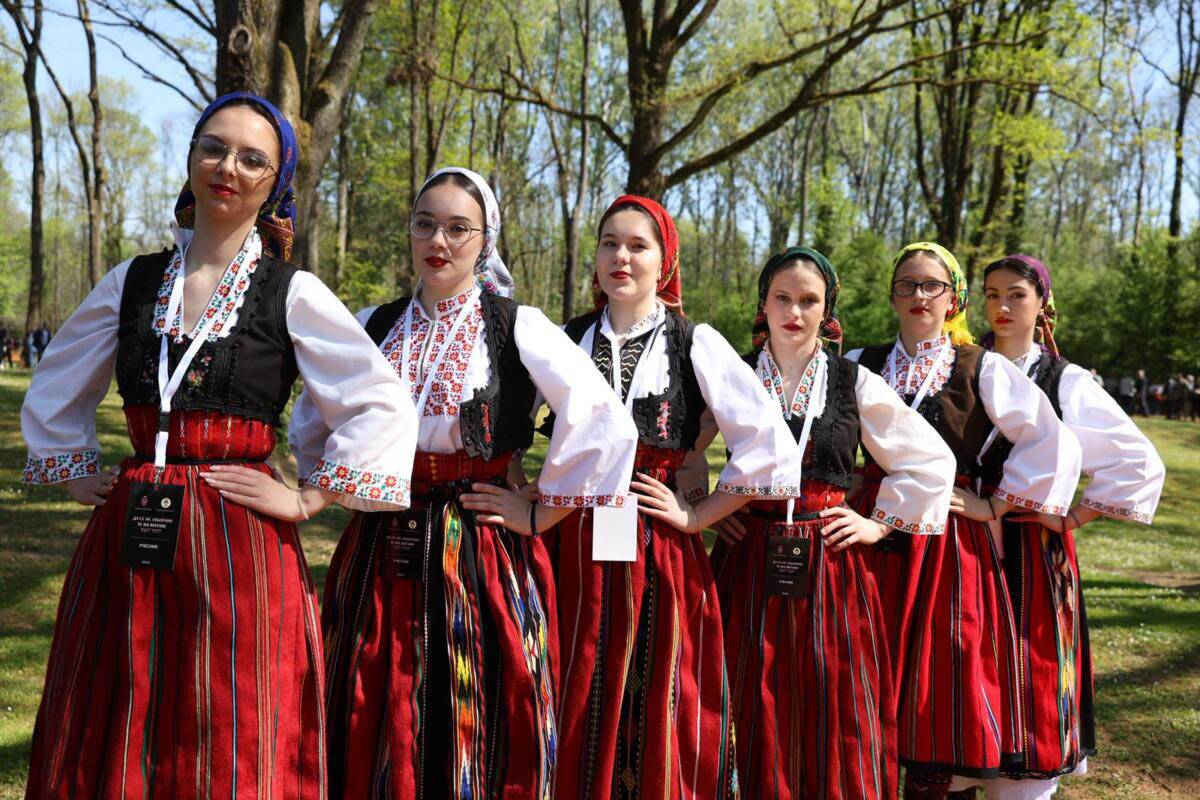 Donja Gradina - Obeležavanje Dana sećanja na žrtve genocida u Jasenovcu (11).jpg