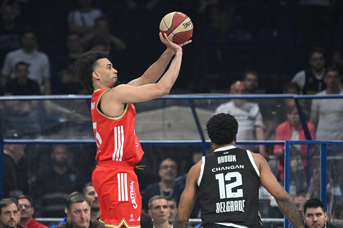 Partizan - Crvena zvezda (16).jpg