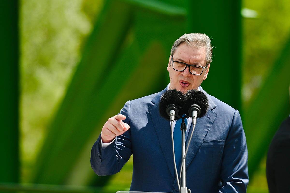 Aleksandar Vučić na otvaranju novog mosta u Tomaševcu (10).jpg