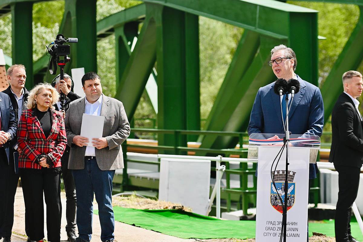 Aleksandar Vučić na otvaranju novog mosta u Tomaševcu (11).jpg