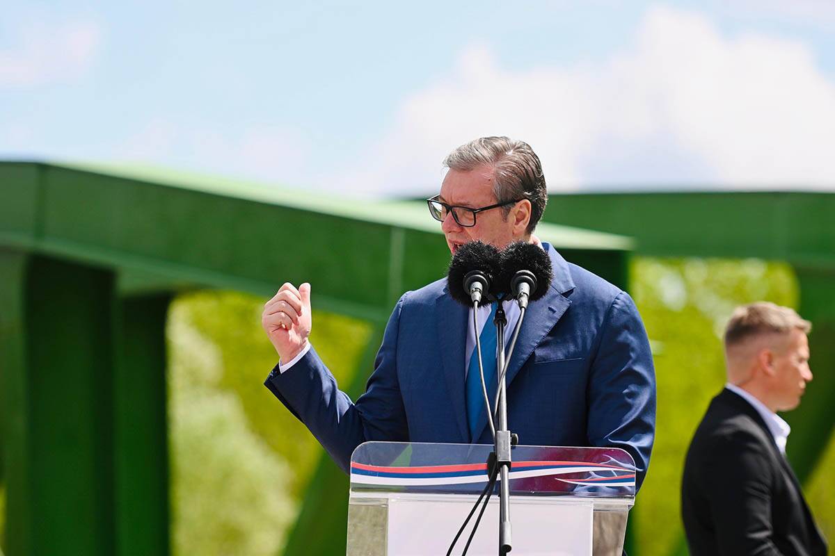 Aleksandar Vučić na otvaranju novog mosta u Tomaševcu (15).jpg