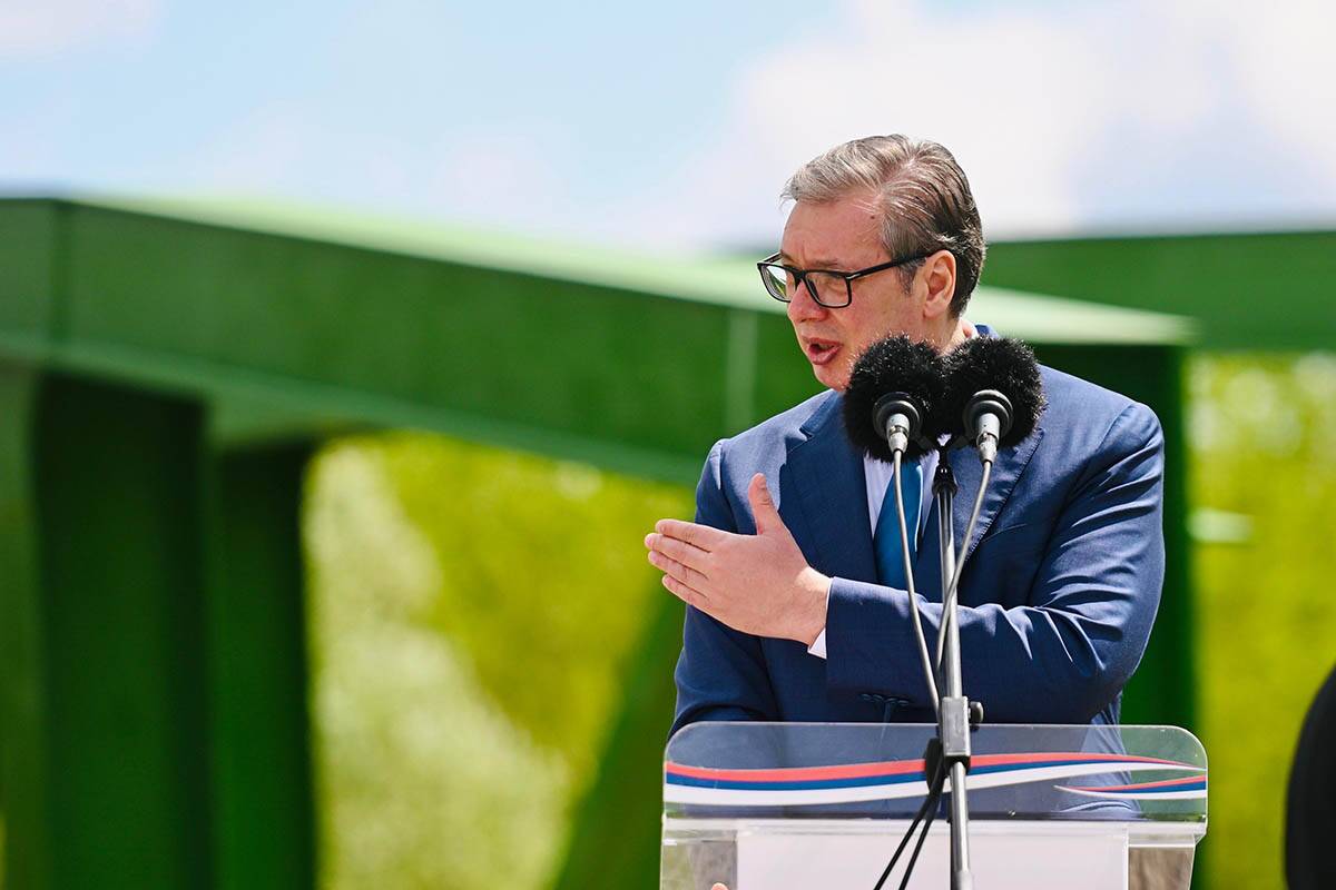 Aleksandar Vučić na otvaranju novog mosta u Tomaševcu (17).jpg