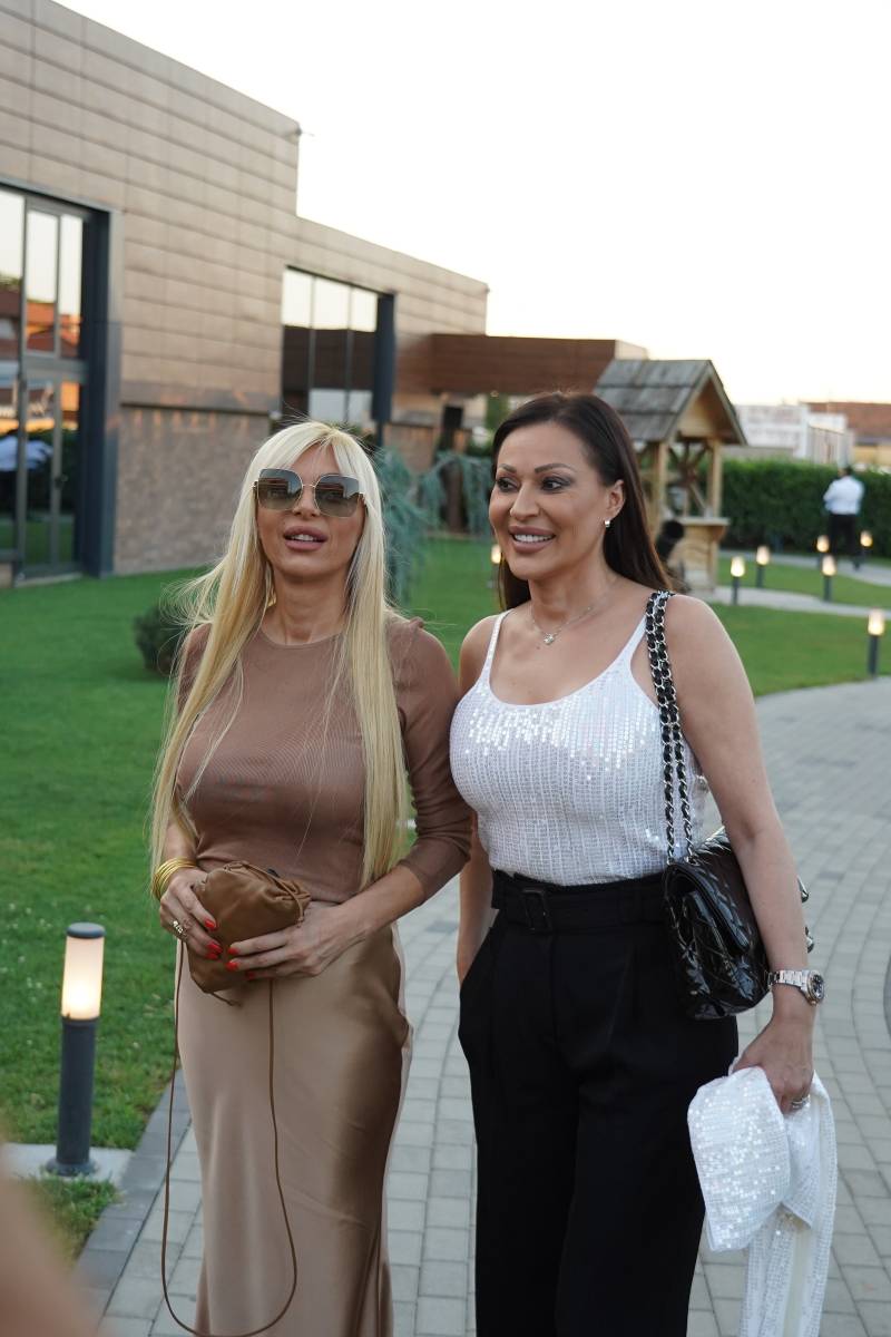 ivLidija Ocokoljić Ceca Ražnatović