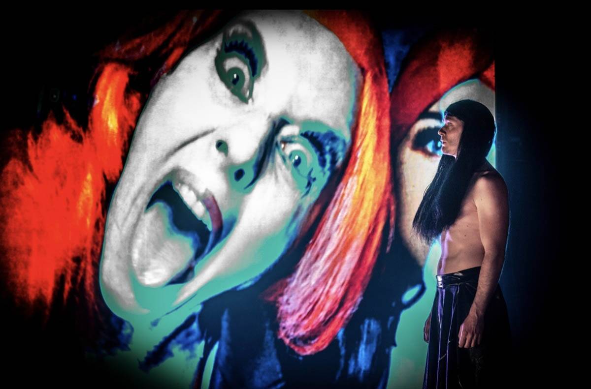 Beogradsko dramsko pozorište izvelo predstavu u teatru Sankt Peterburga (1).jpg