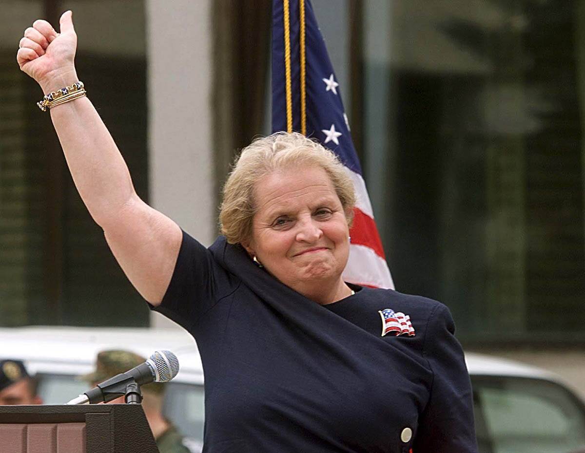 Madelin Olbrajt (3).jpg