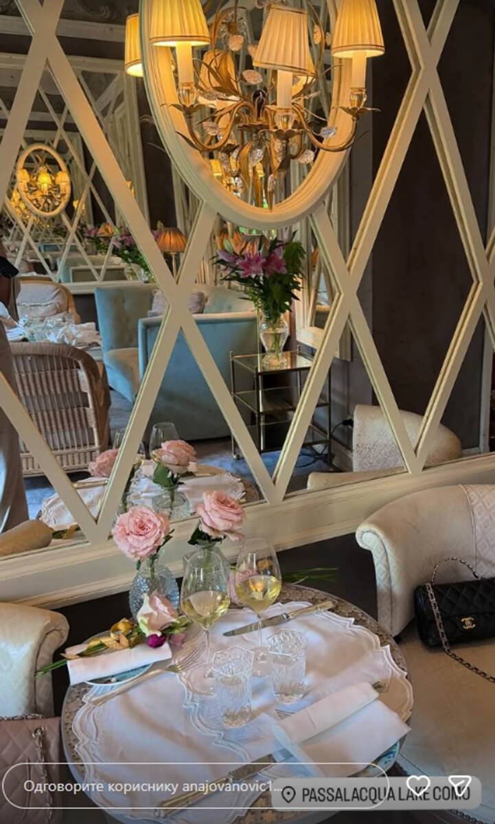 Ana Jovanović 8.jpg