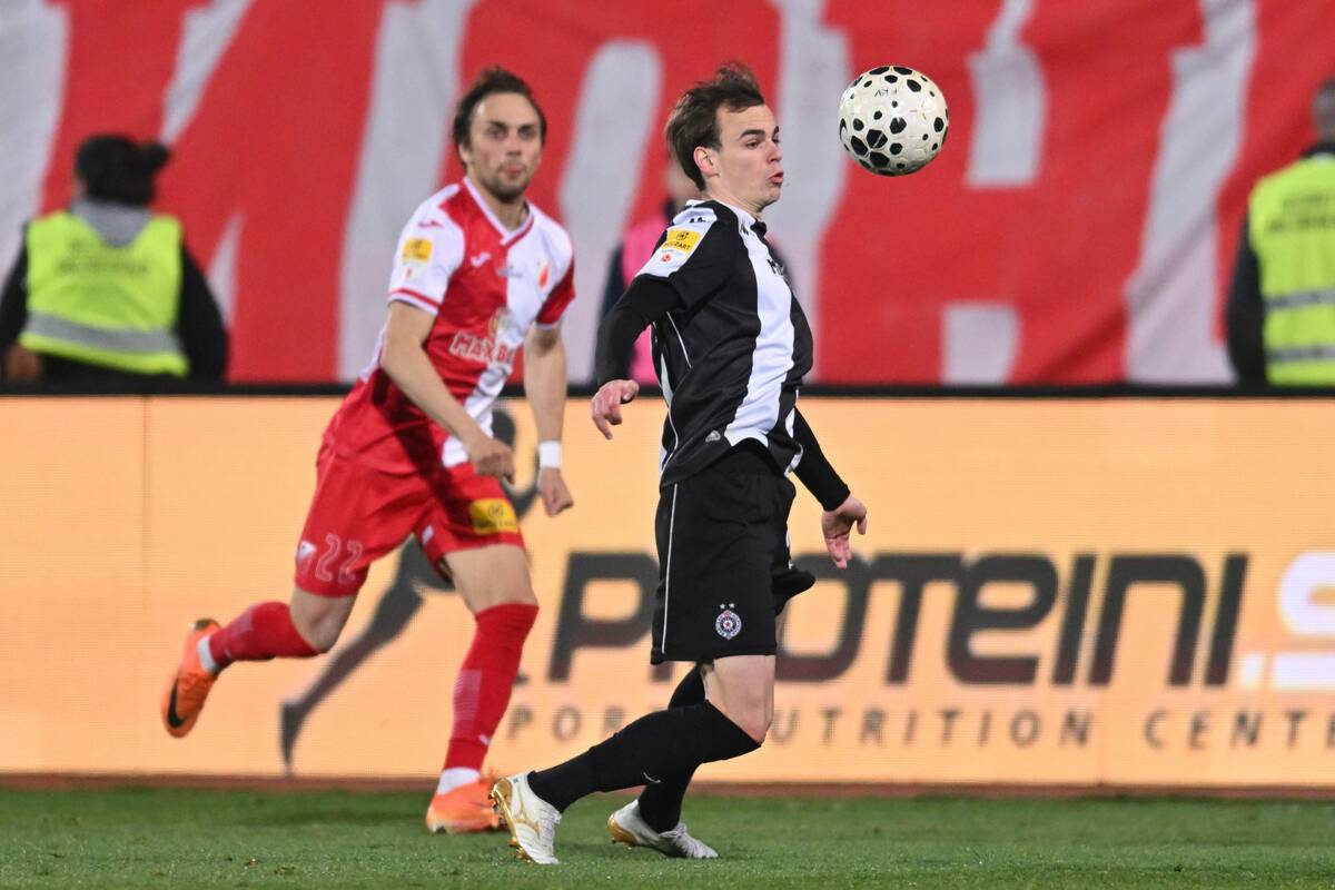 Nemanja Trifunović i Lazar Nikolić u duelu na Vojvodina Partizan