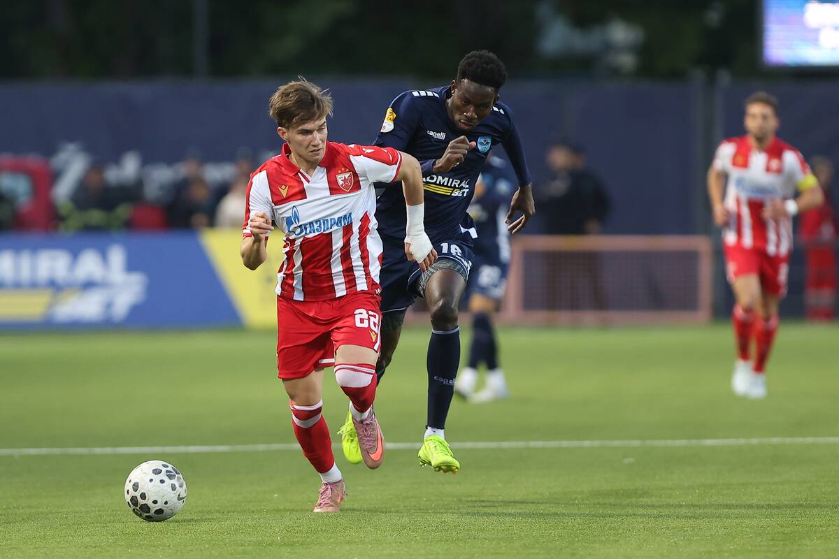 Crvena Zvezda - Železničar (8).JPG