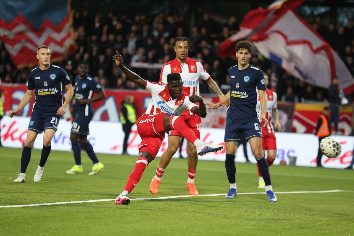 Crvena Zvezda - Železničar (10).JPG