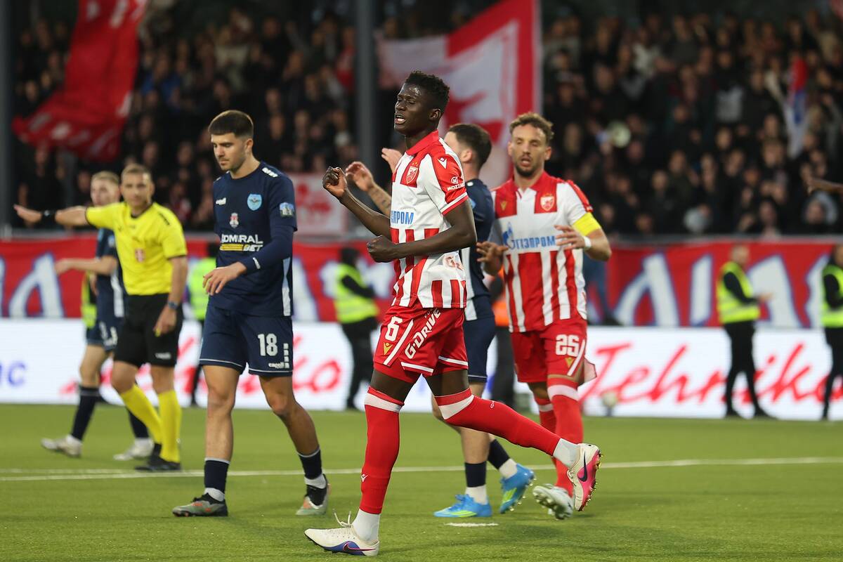 Crvena Zvezda - Železničar (11).JPG