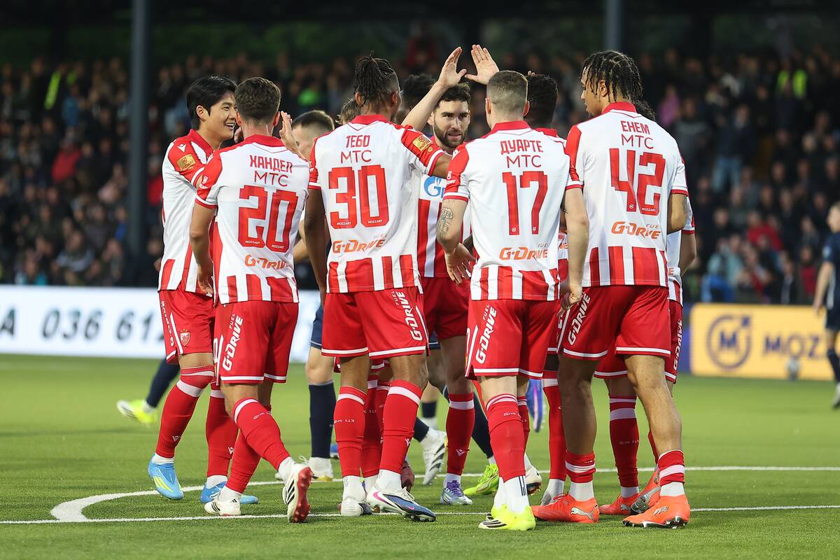 Crvena Zvezda - Železničar (15).JPG