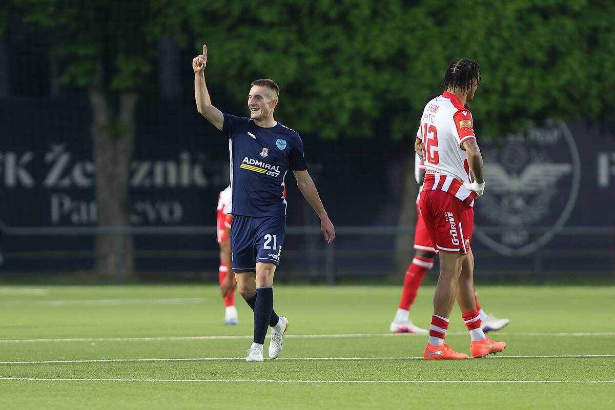 Crvena Zvezda - Železničar (20).JPG