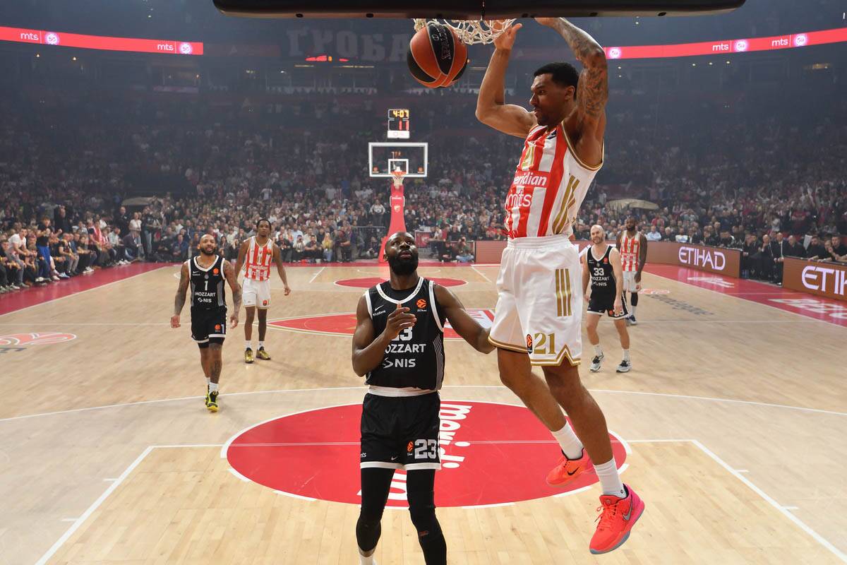 Džoel Bolomboj (7).jpg