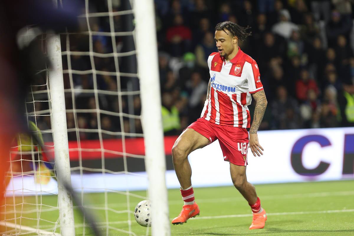 Crvena Zvezda - Železničar (16).jpg