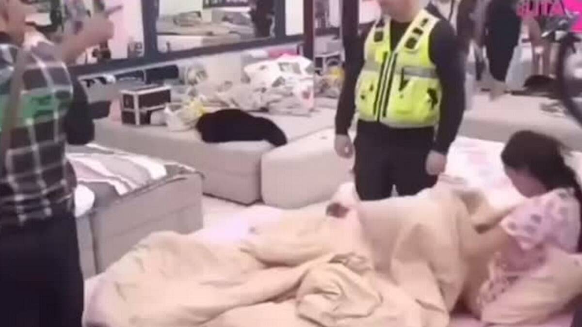 Maja i Asmin glavna tema u Španiji i Turskoj nakon jezive tuče: Izbila mu zube, šok snimak završio u svetskim medijima