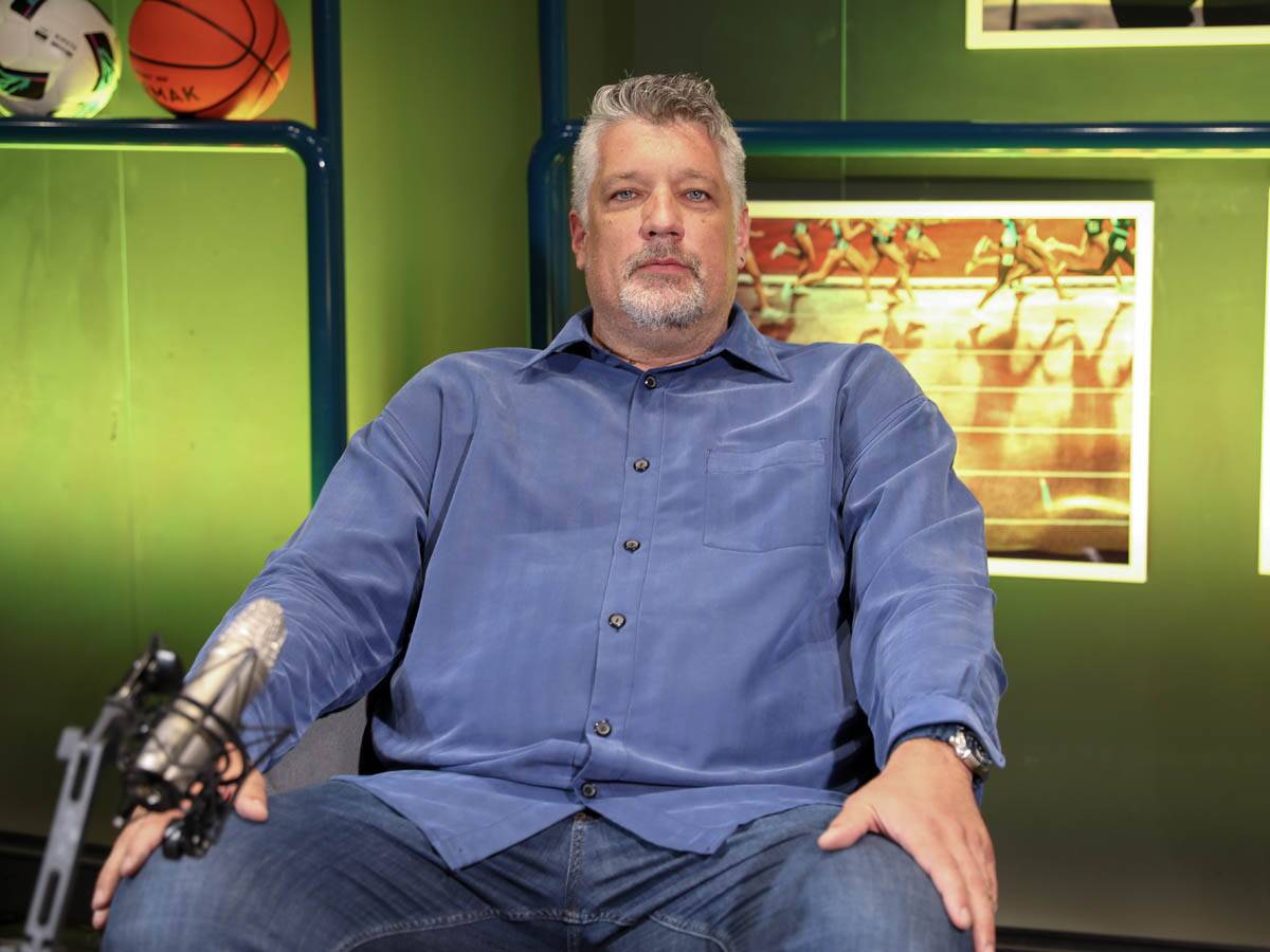 milenko_tepić_priča_za_medalju_matija_popović_ (1).jpg