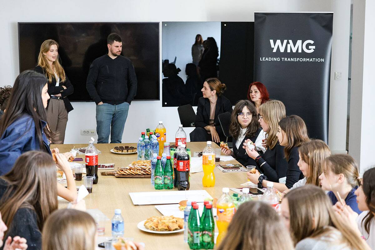 HMCL7225 - autor Nemanja Nikolić copy.jpg