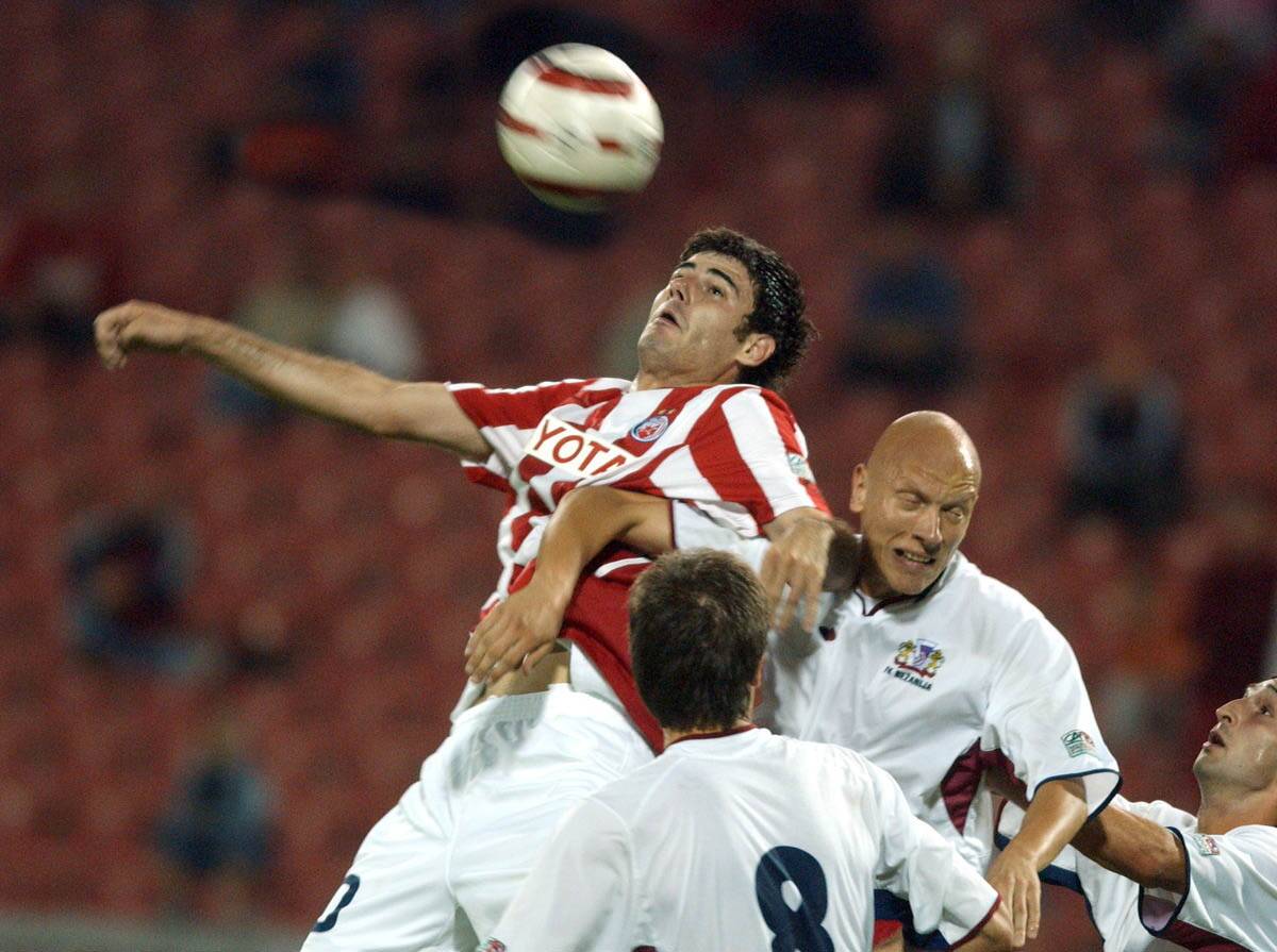 Crvena zvezda Milan 2006 (1).jpg