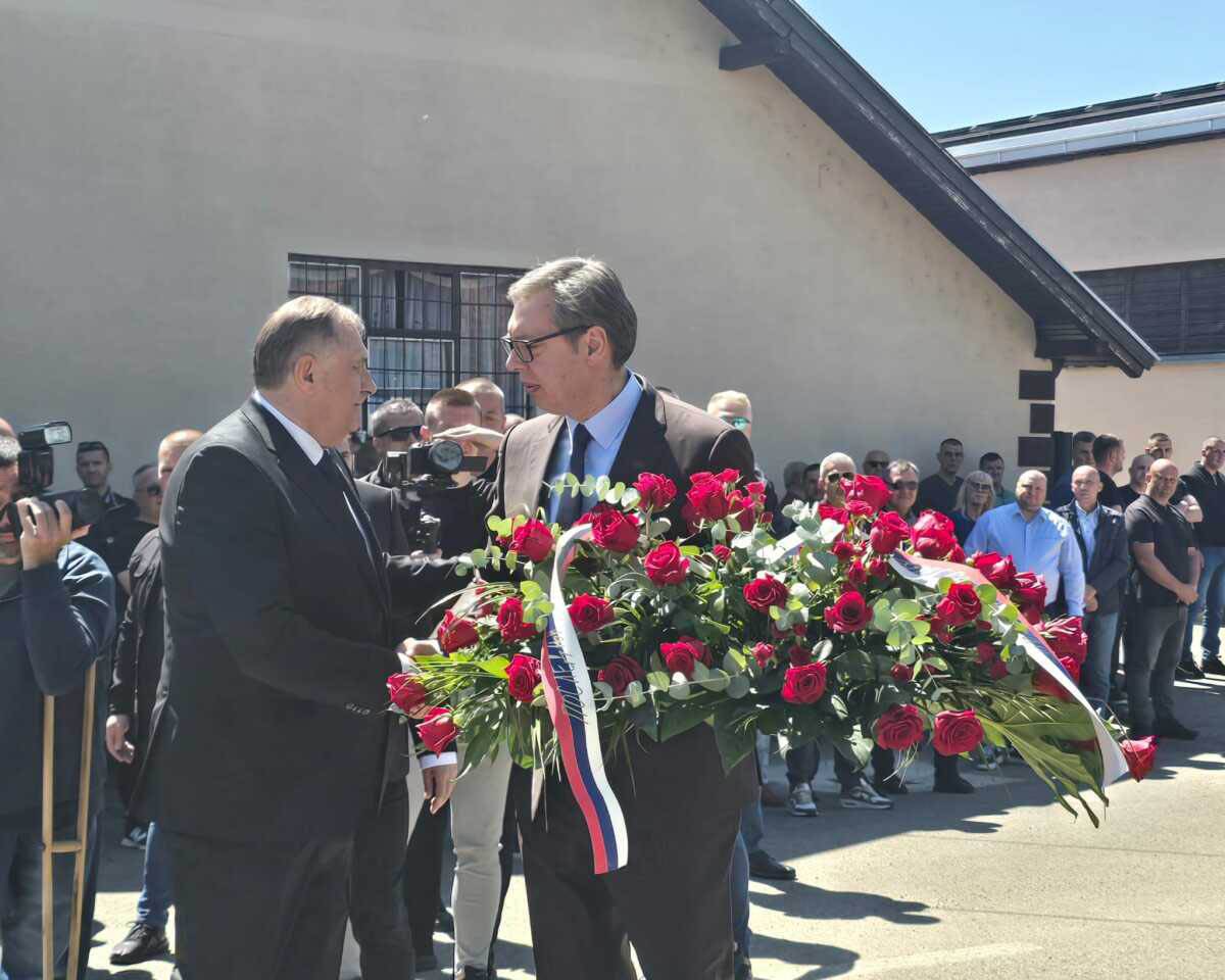 Sahrana majke Milorada Dodika  (10).jpg