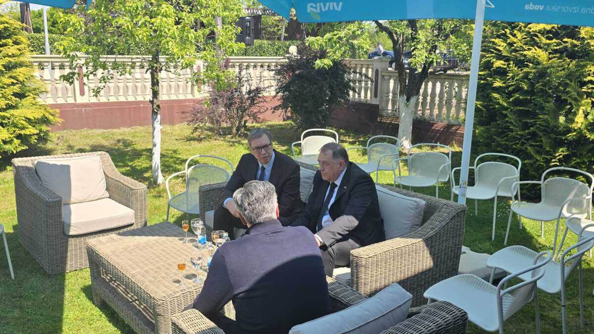 Sahrana majke Milorada Dodika  (3).jpg